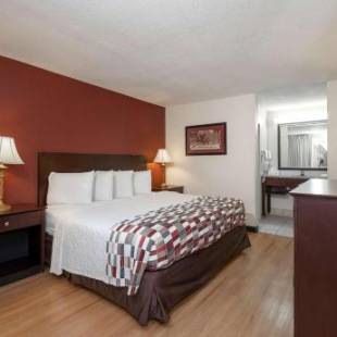 Фотографии мини отеля
Red Roof Inn Gulfport - Biloxi Airport