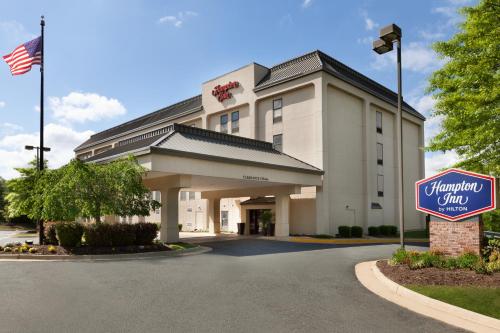 Фотография гостиницы Hampton Inn Woodbridge