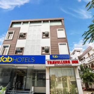 Фотографии гостиницы 
            FabExpress Travellers Inn