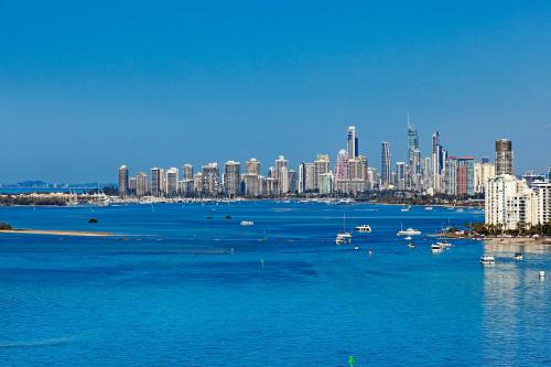 Фотография апарт отеля Broadwater Shores Waterfront Apartments