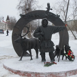 Фотография памятника Памятник Подвигу участников оленно-транспортных батальонов