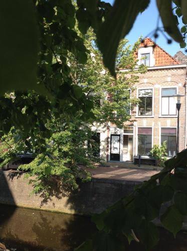 Фотография гостевого дома Bed in de binnenstad ♡ bed downtown