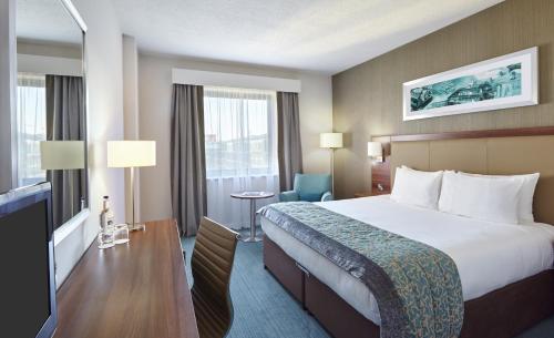 Фотография гостиницы Jurys Inn Milton Keynes