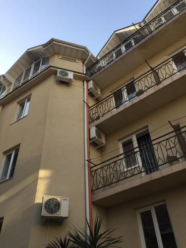 Фотография гостевого дома Тихий Дворик