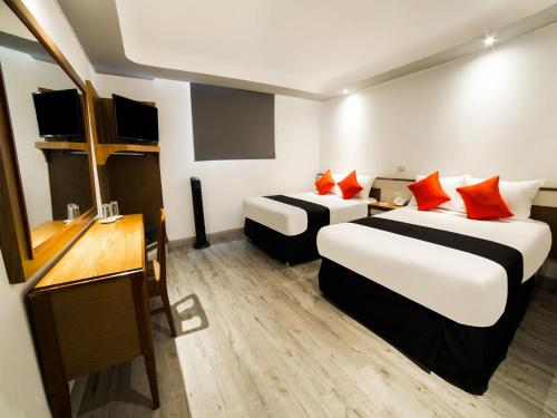 Фотография гостиницы Hotel Martí