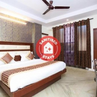 Фотография гостиницы OYO 7684 Hotel Repose Villa