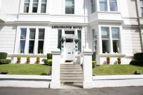 Фотография гостиницы Ambassador Hotel