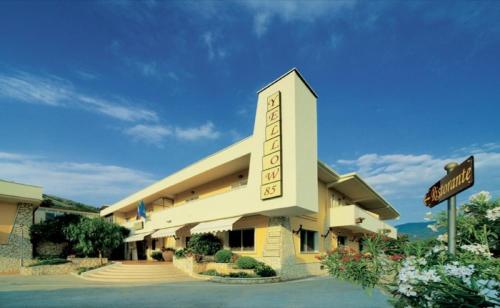 Фотография гостиницы Yellow Park Hotel