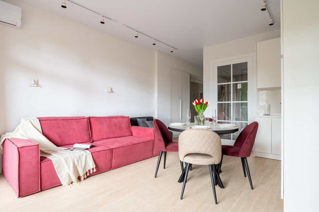 Фотография квартиры Апартаменты Red Apartment Светлана Парк Элис