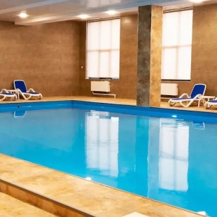 Фотография квартиры Spacious 1BR Pool & Sauna