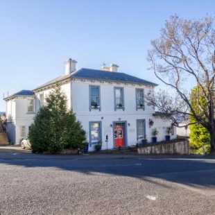 Фотография гостиницы Battery Point Manor