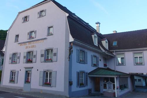 Фотография гостиницы ZUM ZIEL Hotel & Restaurant Grenzach-Wyhlen bei Basel