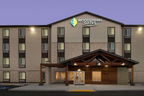 Фотография гостиницы WoodSpring Suites Tampa - USF - Near Busch Gardens