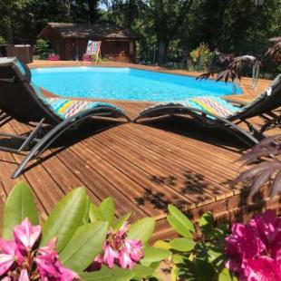 Фотография мини отеля La longère piscine&spa privé