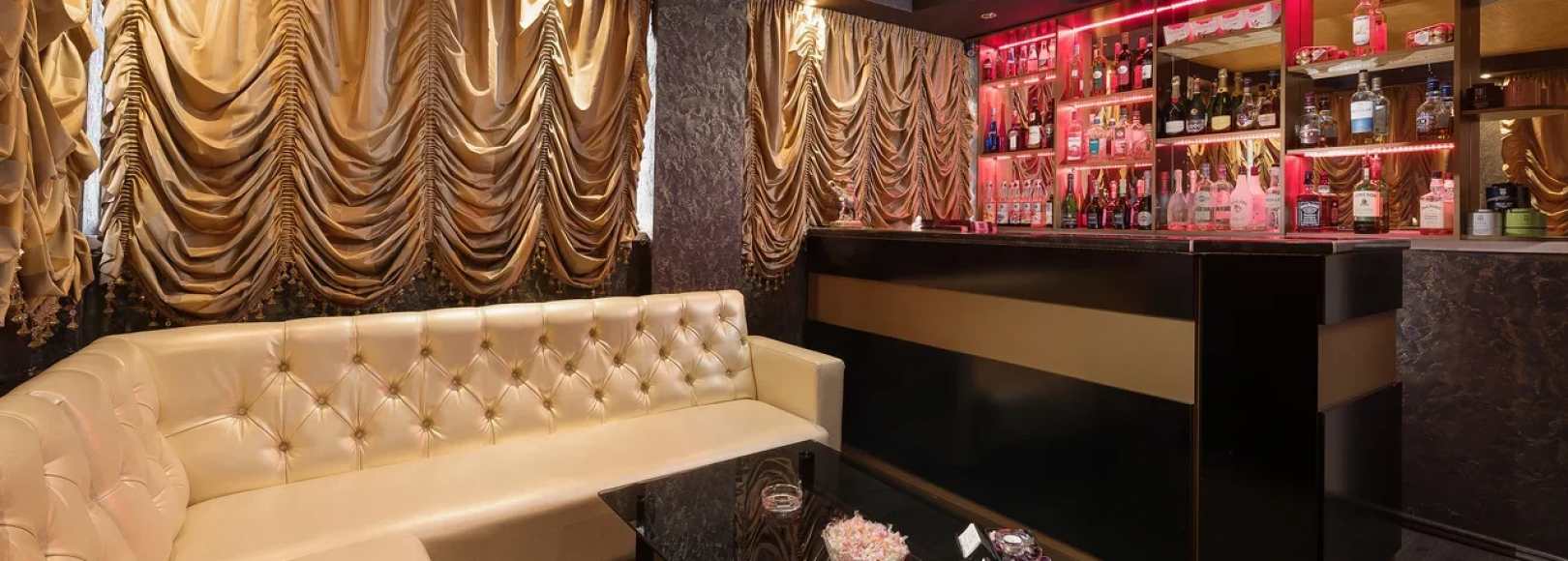 Фотография стриптиз-клуба Каприз Западный