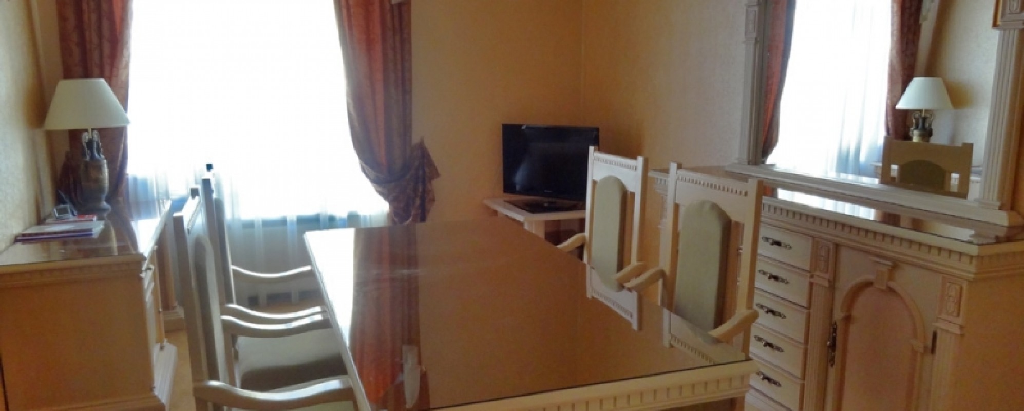 Фотографии комнаты для переговоров Атлантида