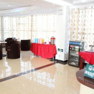 Фотография гостиницы GreenTree Inn Nantong Qidong Binhai Industrial Park Nanhai RoadExpress Hotel