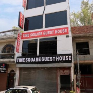 Фотография гостиницы Time Square Guest House