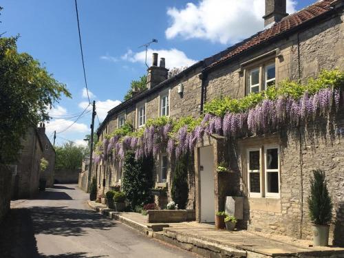 Фотография гостевого дома Roman Cottage