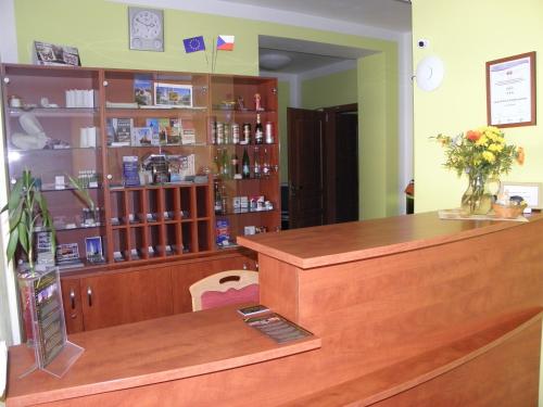 Фотография гостиницы Hotel & Motorest V Údolí Zlatého potoka