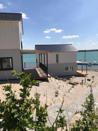 Фотографии гостевого дома
Ferienhaus SEE & Ferienhaus SEEBLICK