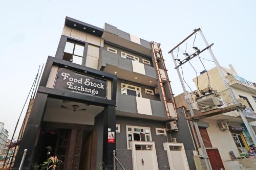 Фотографии гостиницы
OYO 29423 03 Townhouse Inn