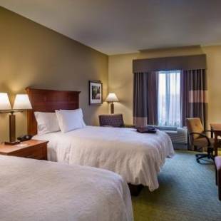 Фотографии гостиницы 
            Hampton Inn and Suites Salem