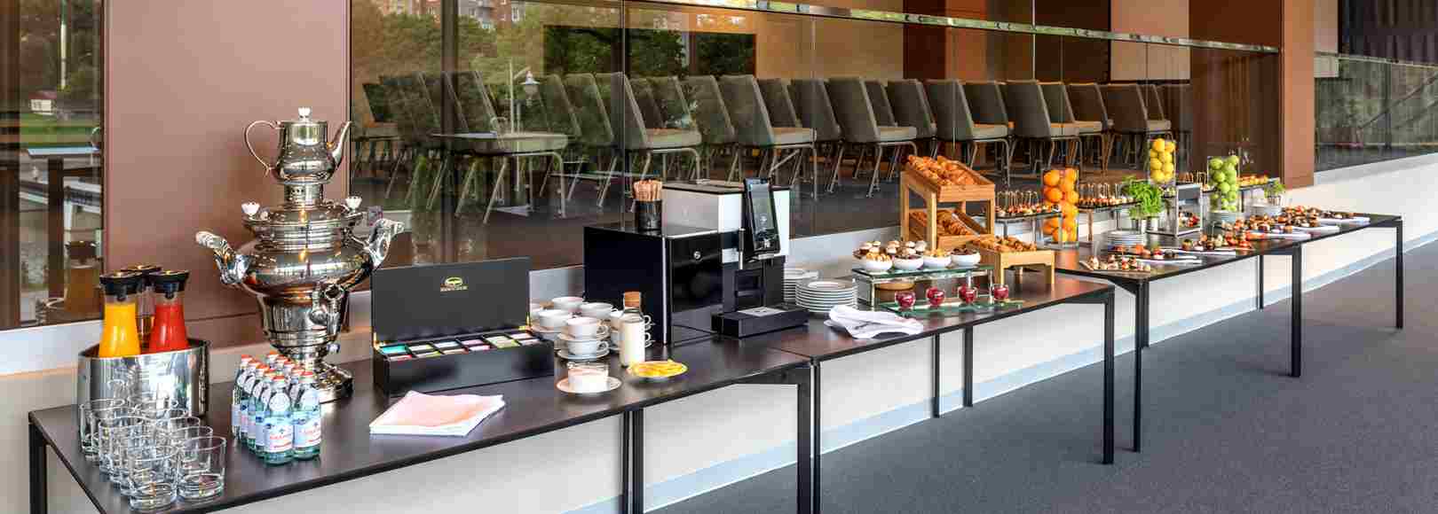 Фотография конференц-зала Crystal House Suite Hotel & Spa Sapphire