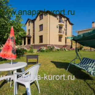 Фотография гостевого дома на Кати Соловьяновой 136