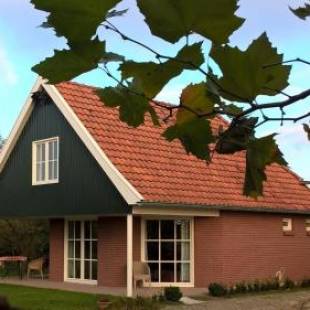 Фотографии гостевого дома
Villa Smalspoor