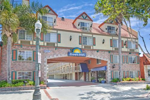 Фотография гостиницы Days Inn by Wyndham Los Angeles LAX/ Redondo&ManhattanBeach