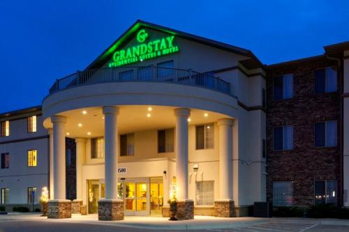 Фотография гостиницы GrandStay Residential Suites Hotel Faribault