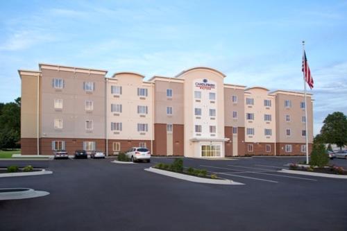 Фотография гостиницы Candlewood Suites Sioux City - Southern Hills, an IHG Hotel