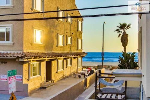 Фотография гостевого дома 200-Surf Stars Penthouse