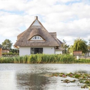 Фотография гостевого дома Holiday Home Fuhlendorf - DOS05104e-F