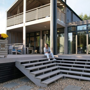 Фотография Коттеджа Частный Дом большой с камином и сауной