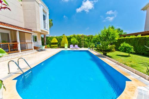 Фотография Коттеджа Paradise Town Villa ART