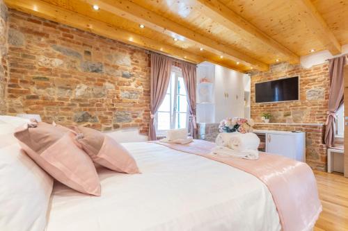 Фотография мини отеля New Lux Villa Merissima