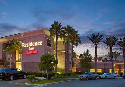 Фотография гостиницы Residence Inn by Marriott Corona Riverside