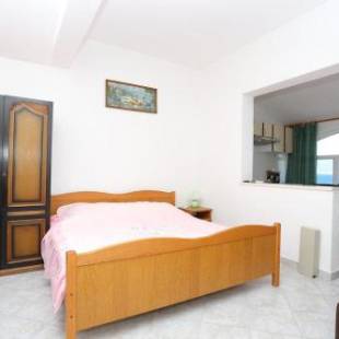 Фотография гостевого дома Apartments by the sea Slatine, Ciovo - 14541