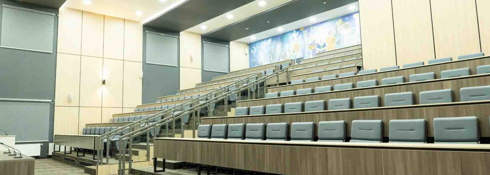 Фотография конференц-зала Да Винчи