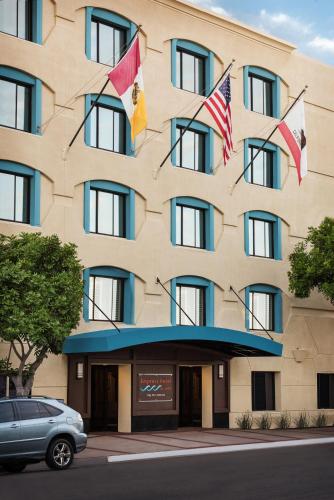 Фотография гостиницы Empress Hotel La Jolla