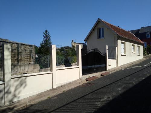 Фотографии гостевого дома
maison de vacances