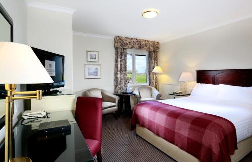 Фотографии гостиницы 
            Macdonald Botley Park Hotel & Spa