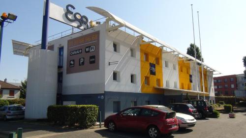 Фотография гостиницы Egg Hôtel Sarcelles