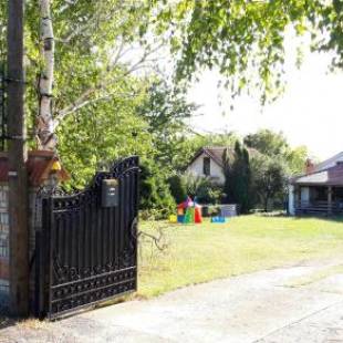 Фотографии гостевого дома
Domaćinstvo Bakić