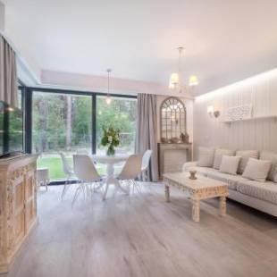 Фотографии базы отдыха
Przypływy & Odpływy