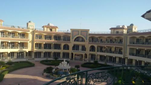 Фотографии гостиницы 
            Fayoum Hotel Armed Forces