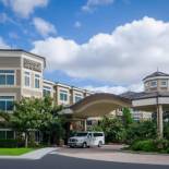 Фотография гостиницы West Inn & Suites