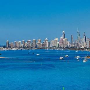 Фотографии апарт отеля 
            Broadwater Shores Waterfront Apartments